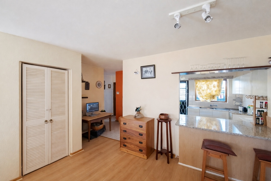 3 Bedroom Property for Sale in Sunridge Western Cape